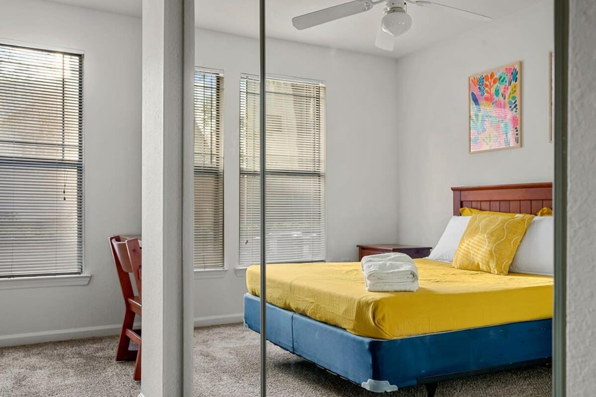4Bd 2 Mi To Usf Free Pool + 24 Hour Gym Villa Tampa Eksteriør bilde